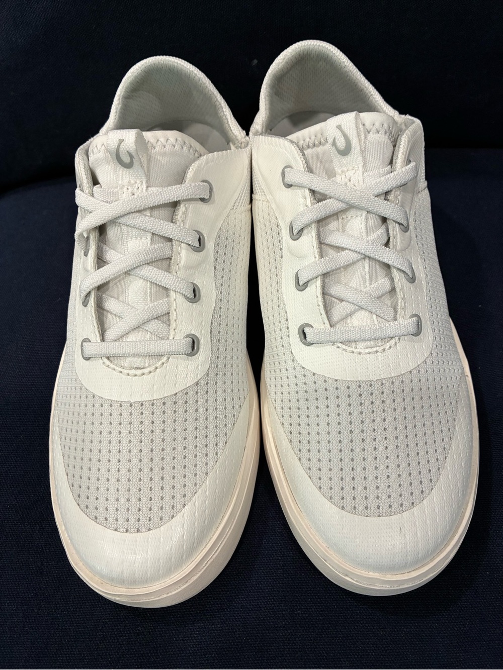 Olukai Kahakai Women’s White Sneakers Size 7